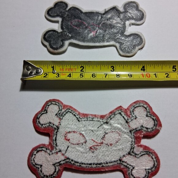 Upcycle - patchwork - Bad Kitty - Cross Bones Iron on Patches - Picture 4 of 4